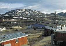 Cape Dorset (Kinngait): Im Land der Inuit - Ansgar Walk